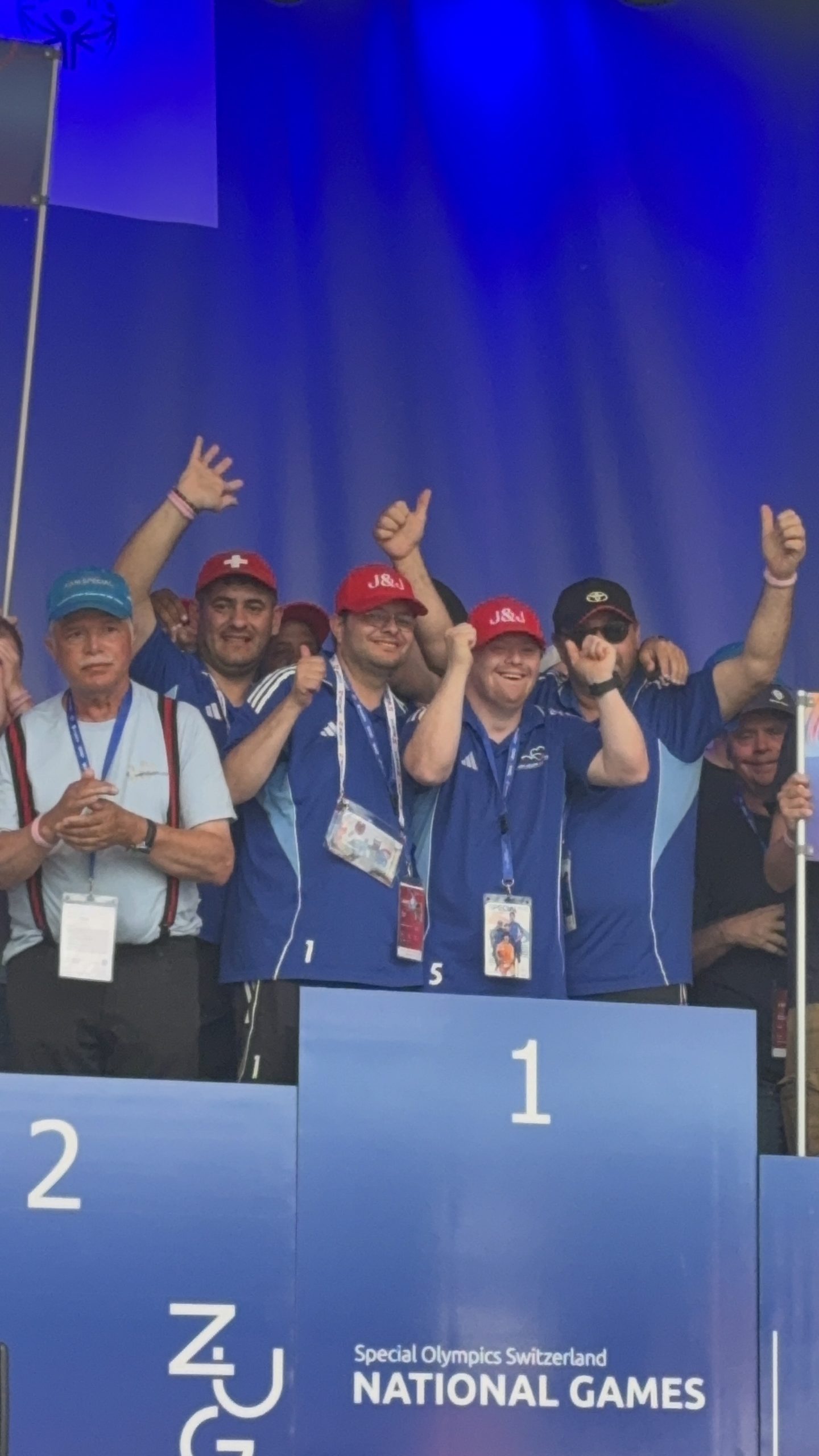 Le FC Eben-Hézer remporte l&rsquo;or à Zoug !